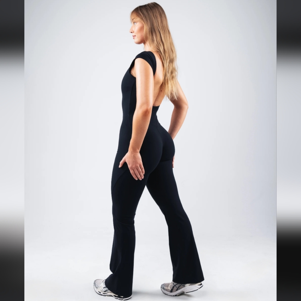 Alphalete Allure Bodysuit Black